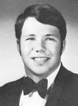Louie Finley